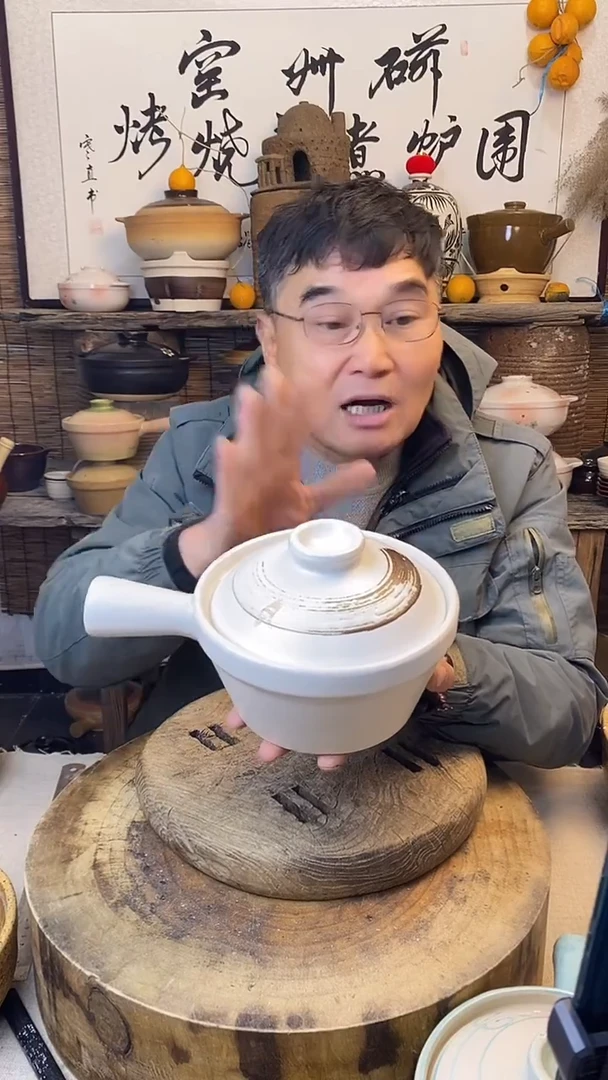 陶土慕白一人食单柄小土锅