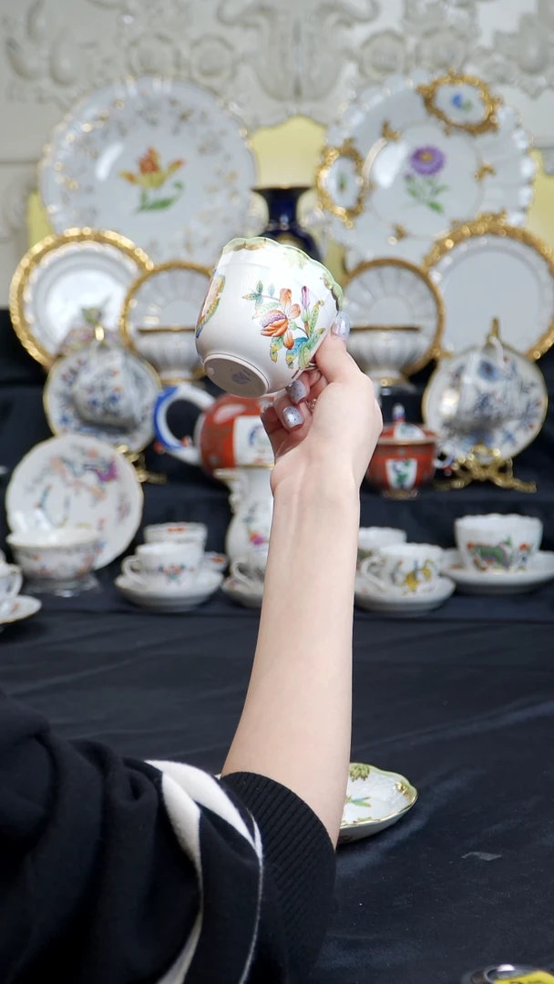 骨瓷婷婷中古器物如图所示35