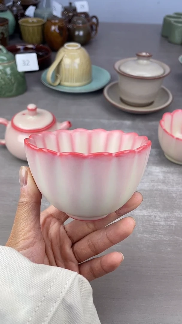 青瓷仓储福利清仓微瑕