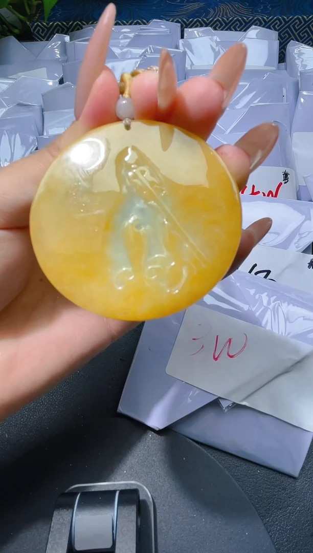 颈饰未镶嵌翡翠翡翠多样性发其一