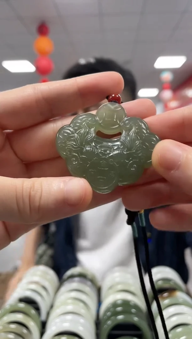 和田玉未镶嵌挂件平安如意锁挂件一件