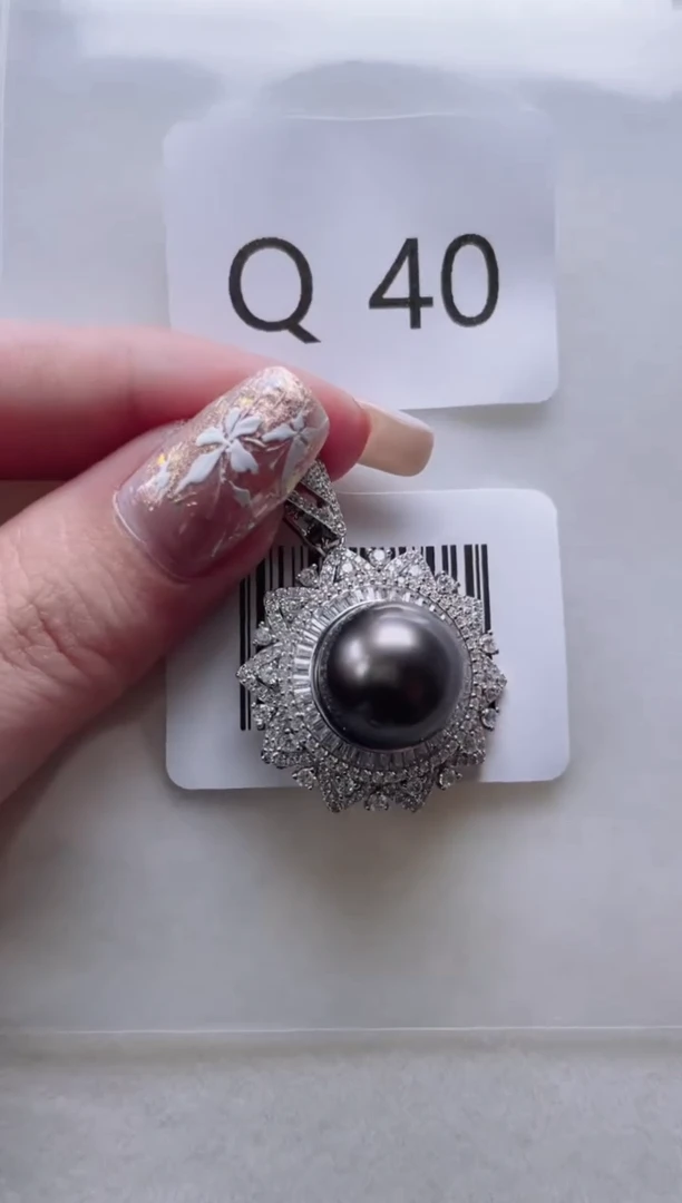 银S925镶嵌海水珍珠吊坠Q40