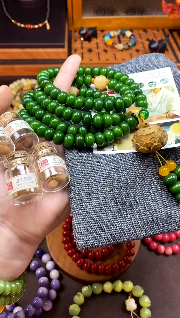【闪购商品】白玉菩提手串绿菩提108多圈 香盒款+香丸