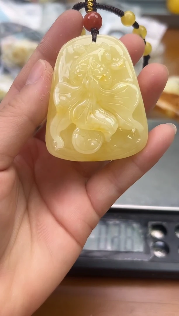未镶嵌琥珀裸石蜜蜡吊坠