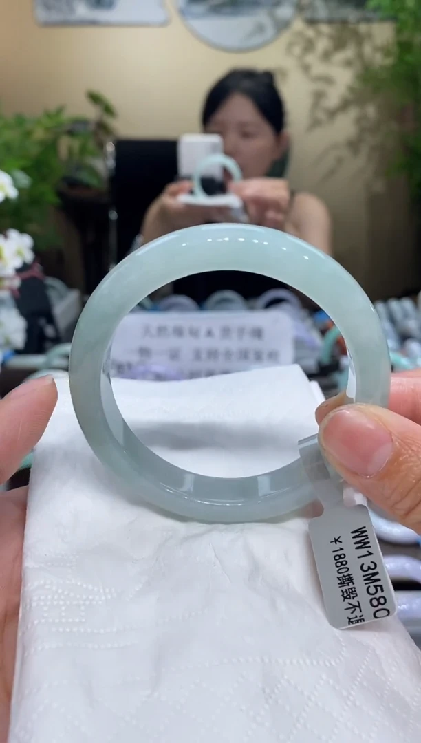 翡翠手镯未镶嵌圈口57-58