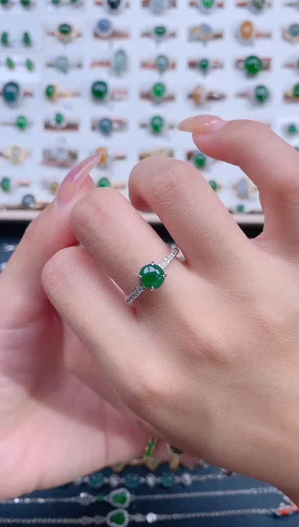 翡翠戒指银S925镶嵌天然翡翠