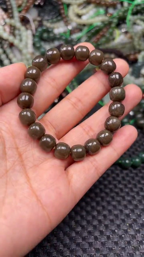 和田玉未镶嵌颈饰1