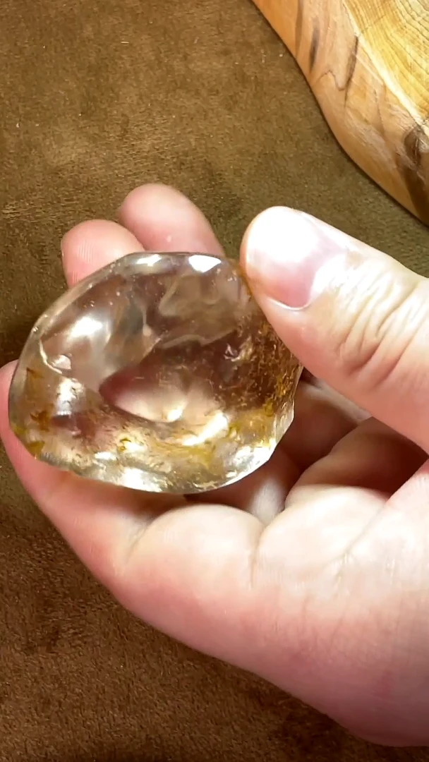 水晶摆件未镶嵌83