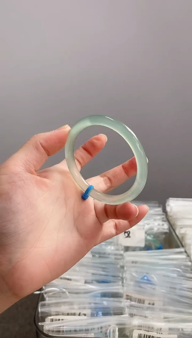 玛瑙/玉髓手镯未镶嵌56圈卡6