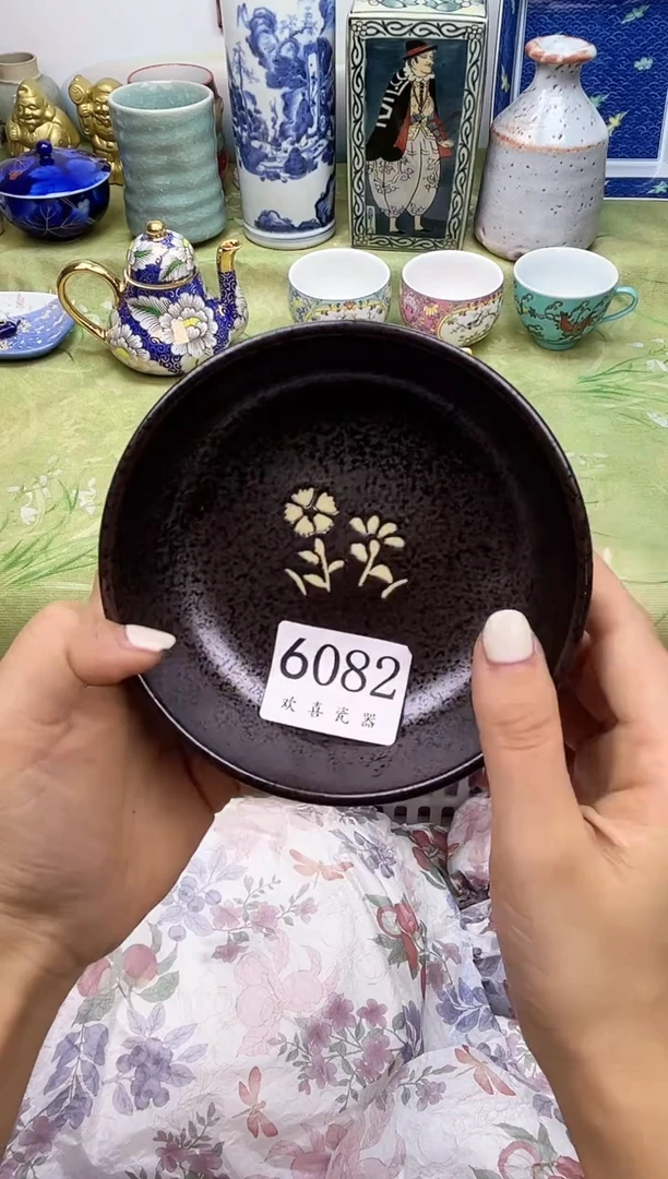 瓷片Y****n           6082