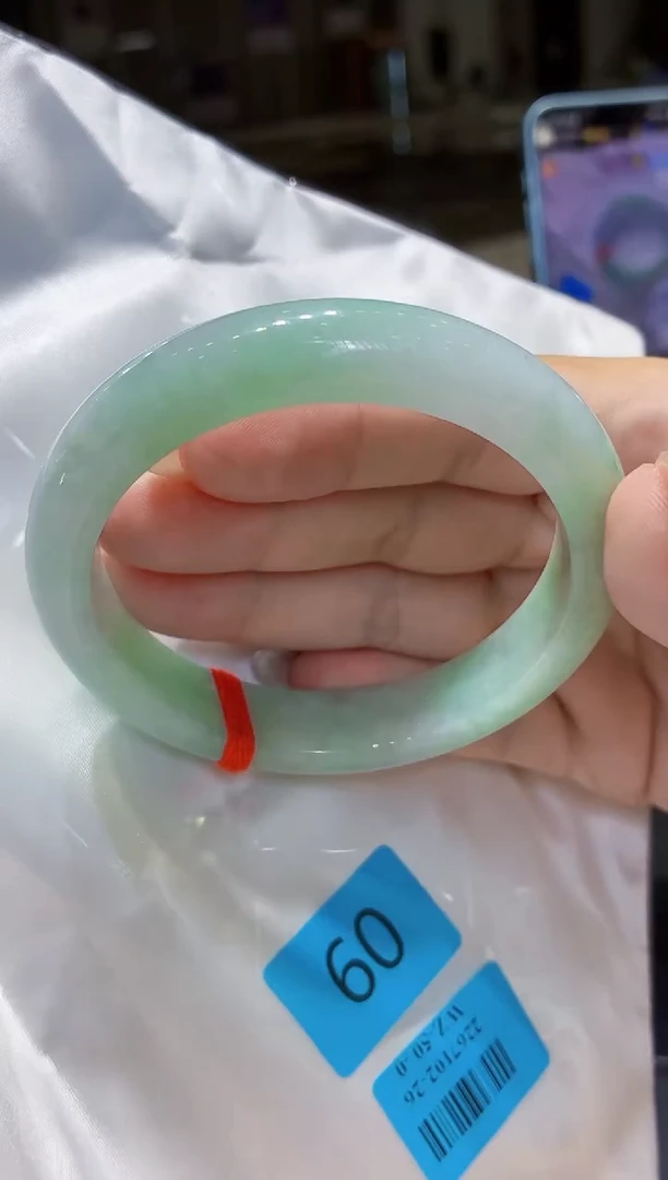 未镶嵌手镯翡翠翡翠手镯