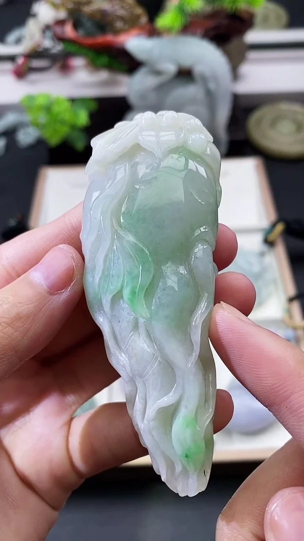 颈饰未镶嵌翡翠天然缅甸A货翡翠
