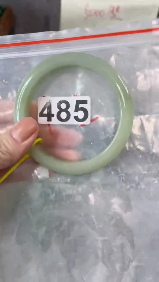 【闪购商品】石英质玉手镯未镶嵌66+485