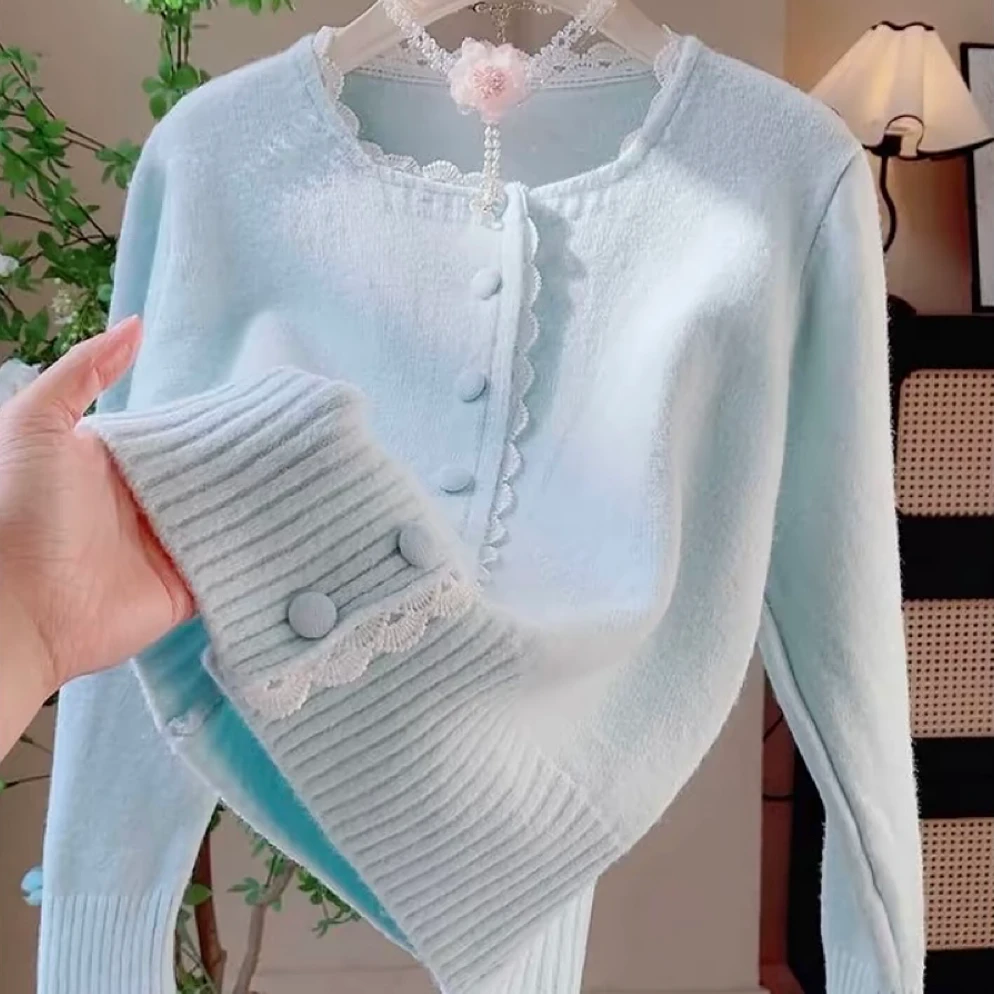2025春秋新款蕾丝花边拼接开衫毛衣女温柔风时尚软糯洋气针织外套