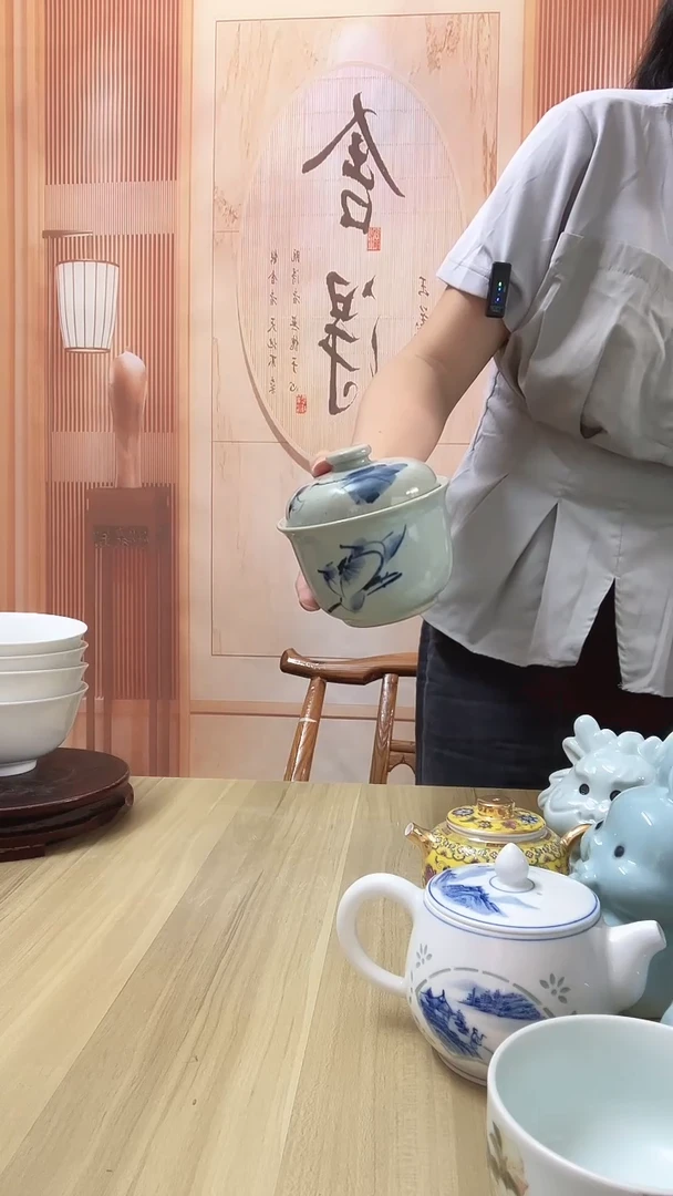 瓷陶泥复古手绘炖盅