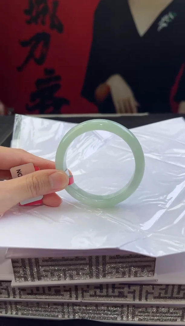 【闪购商品】翡翠手镯未镶嵌6翡翠手镯