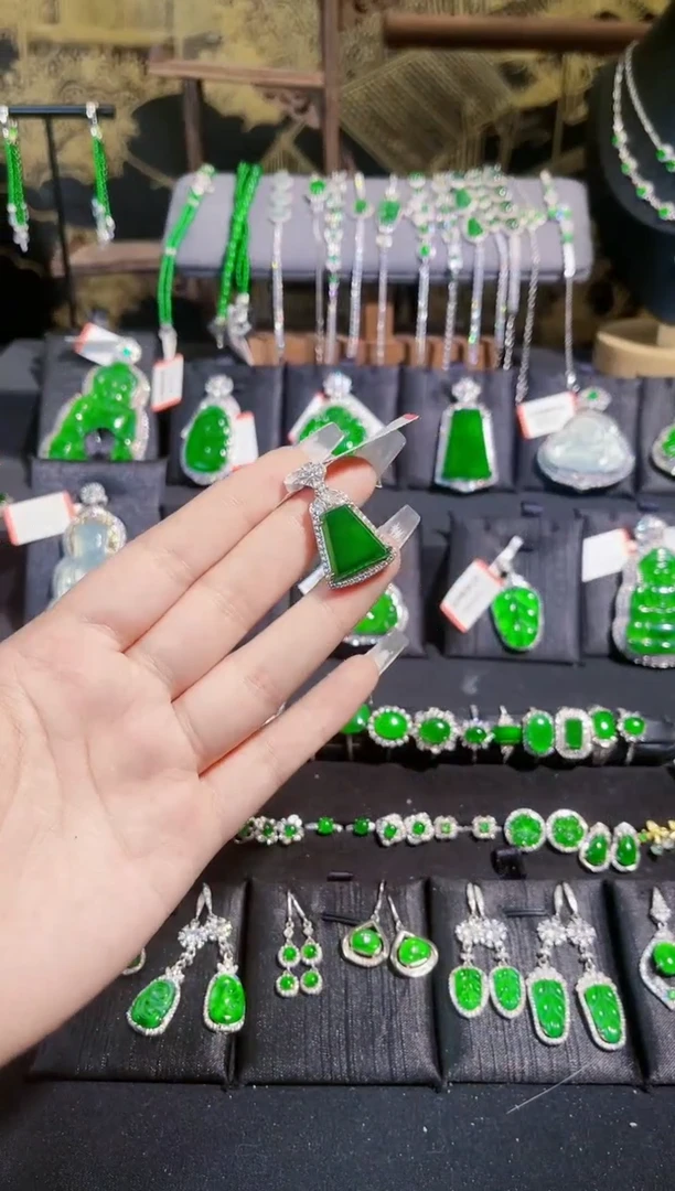 【闪购商品】翡翠耳饰银S925镶嵌无事牌吊坠