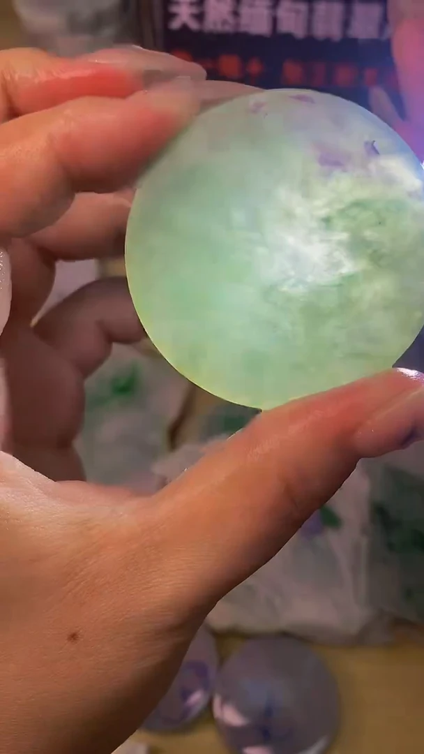 翡翠裸石天然A货缅甸翡翠高品质边角料699