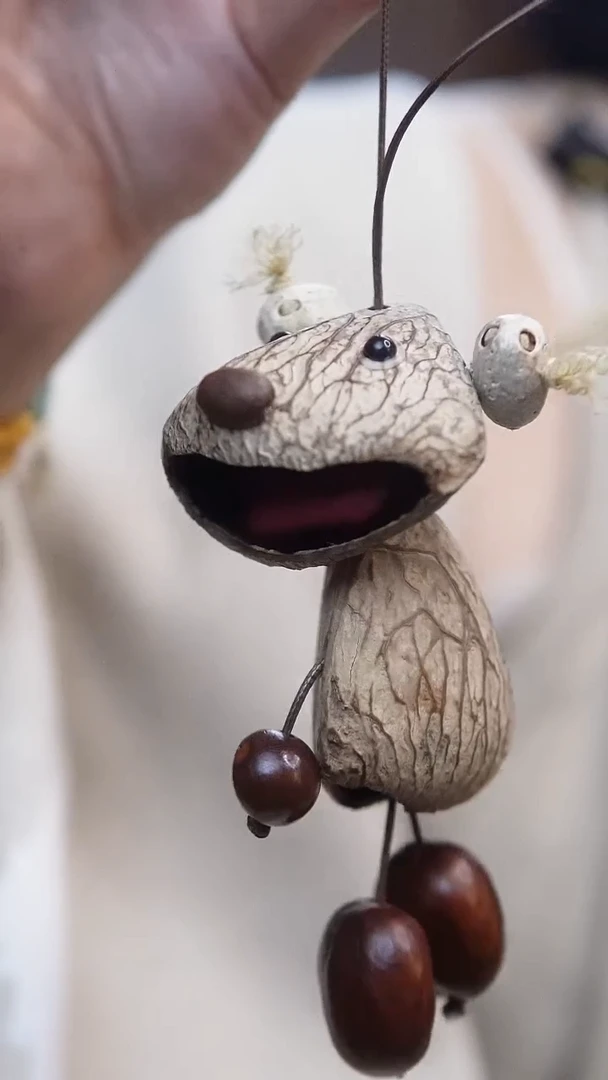 裸石琥珀未镶嵌挂挂包