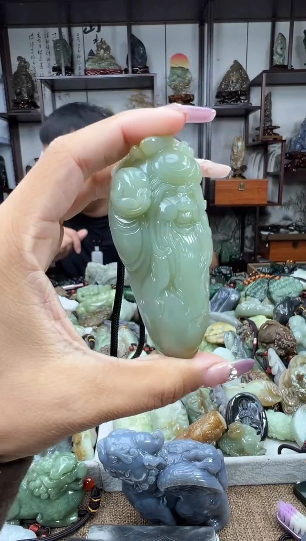 未镶嵌和田玉把件1