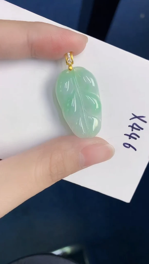 颈饰未镶嵌翡翠天然翡翠缅甸A货