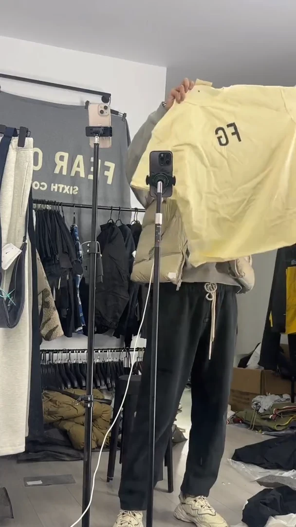 A009 FG蛋黄短袖S