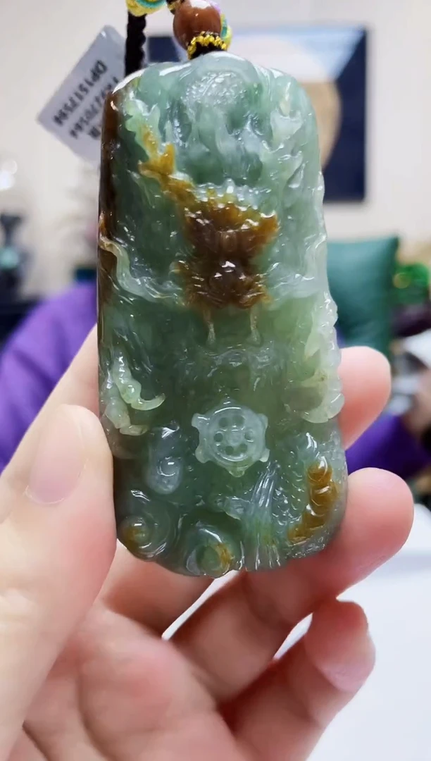 未镶嵌定制翡翠吊坠60