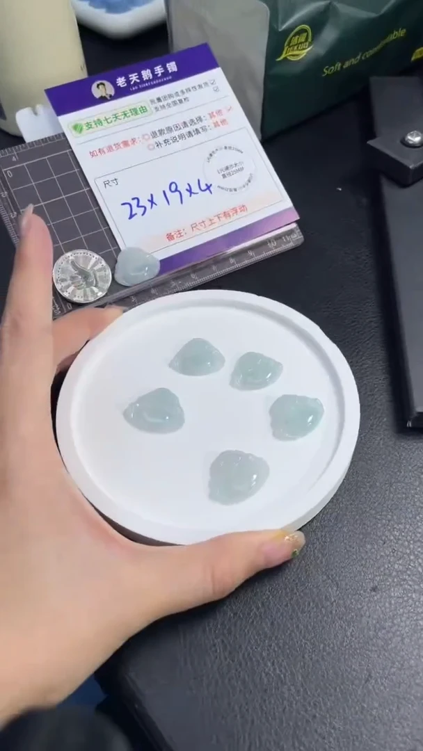 【闪购商品】翡翠颈饰未镶嵌佛公配绳4/多样性发其一CP