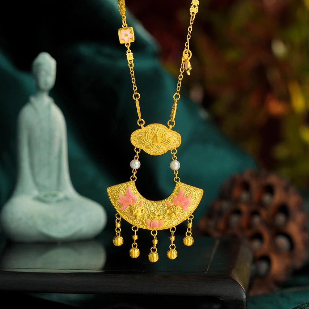 ZOCAI/佐卡伊古法黄金珐琅彩锦鲤戏莲鱼戏莲花套链C03945