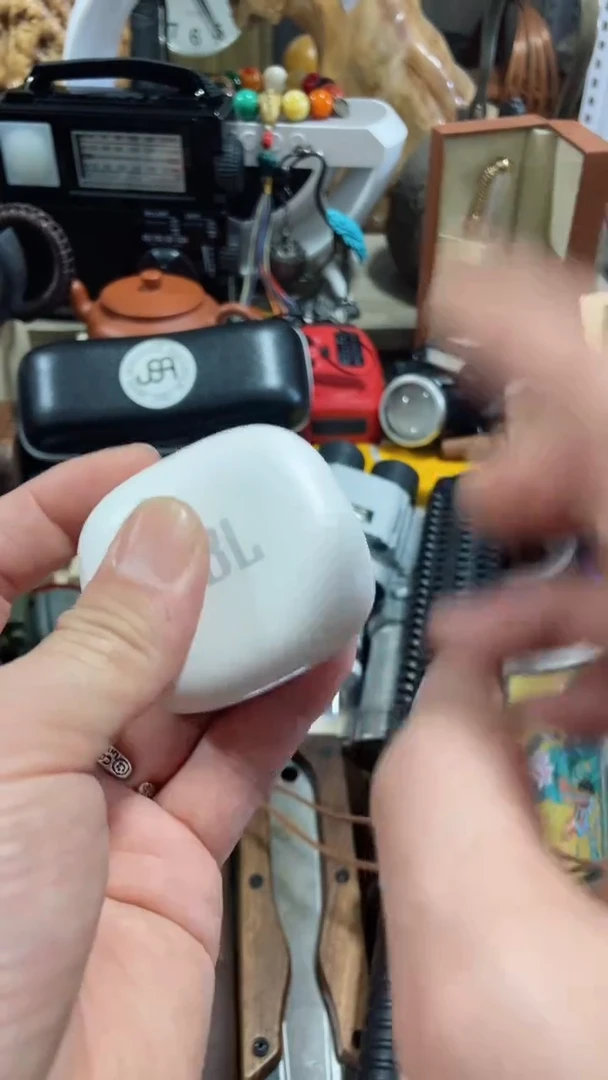 瓷片闪购商品  如图所示