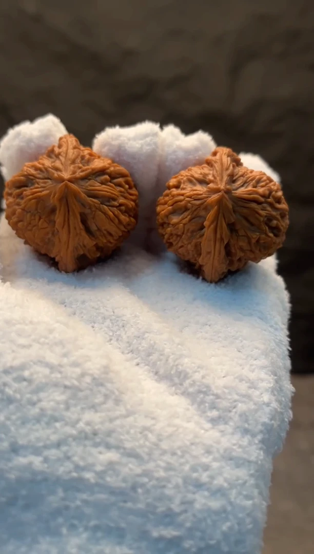 吊坠文玩核桃爱****?南将