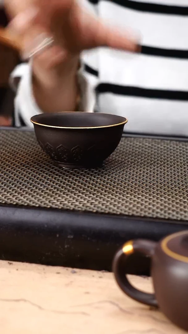 茶壶紫砂四号井茄皮紫泥描金小碗杯