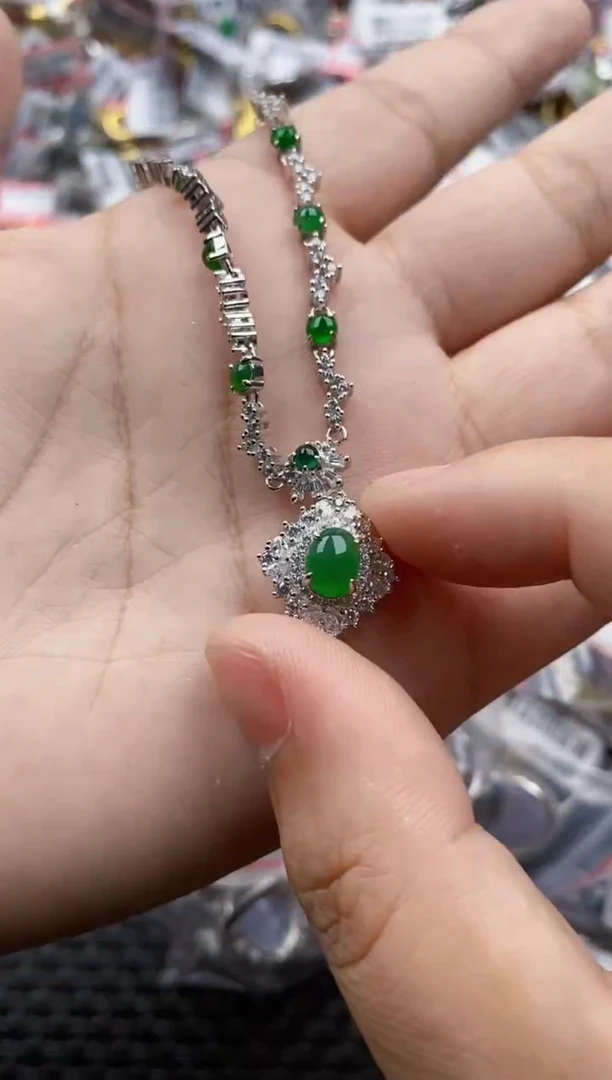 翡翠戒指银S925镶嵌6666---1