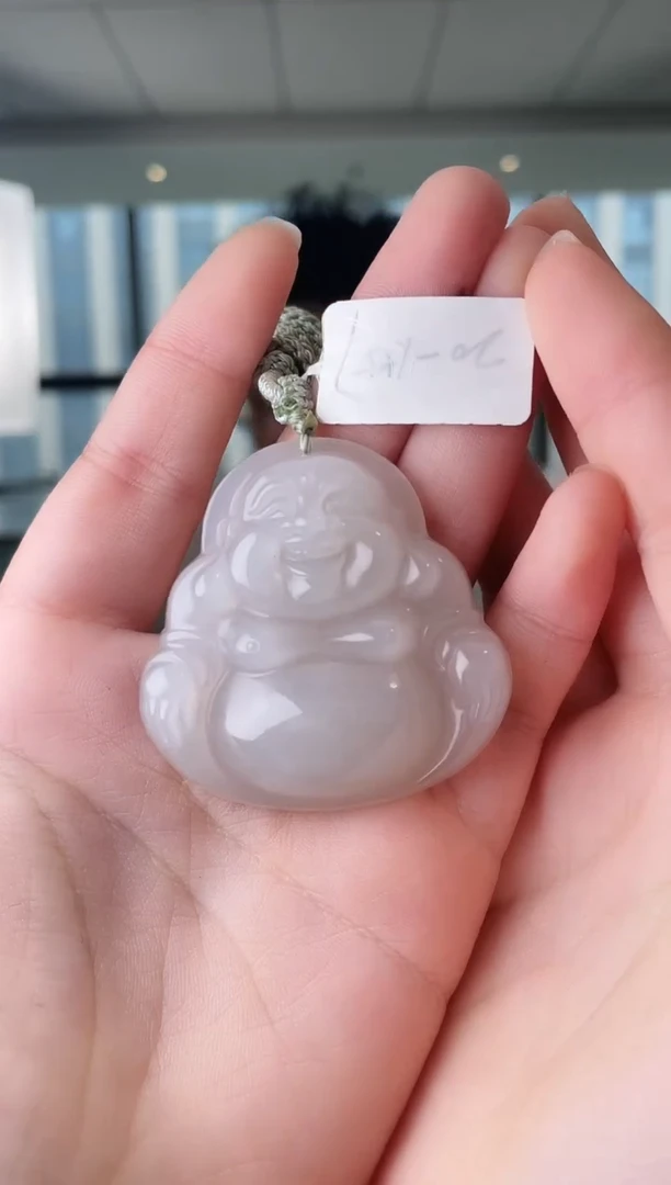 和田玉未镶嵌颈饰佛公 无