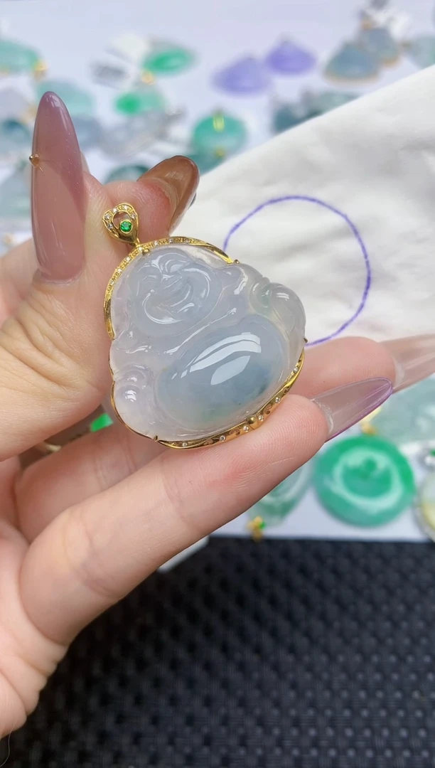 翡翠18K金镶嵌颈饰388   天然翡翠A货  百元以上9米证书费自理