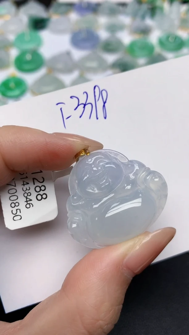 颈饰18K金镶嵌翡翠天然缅甸A货翡翠百元以上9元证书费自理