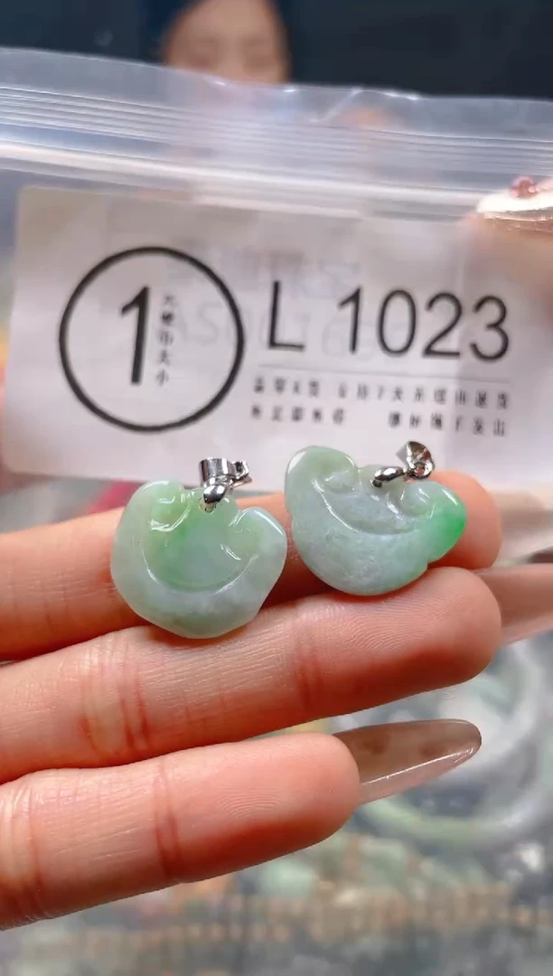 【闪购商品】翡翠颈饰未镶嵌/L/翡翠A货一图一物