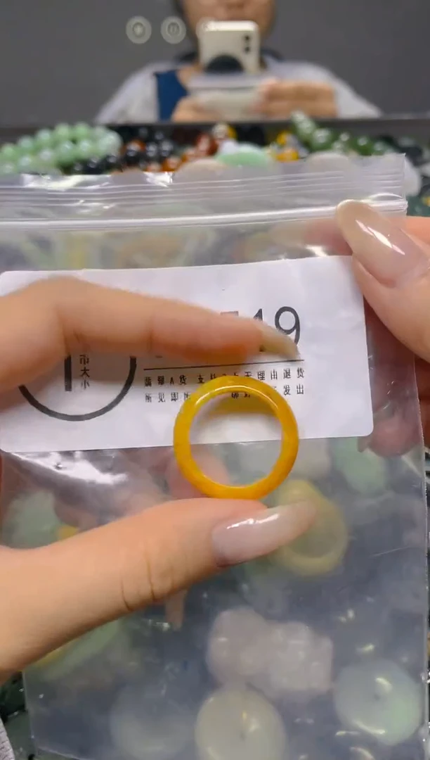 颈饰未镶嵌翡翠23/ J /翡翠A货，一件也是批发价