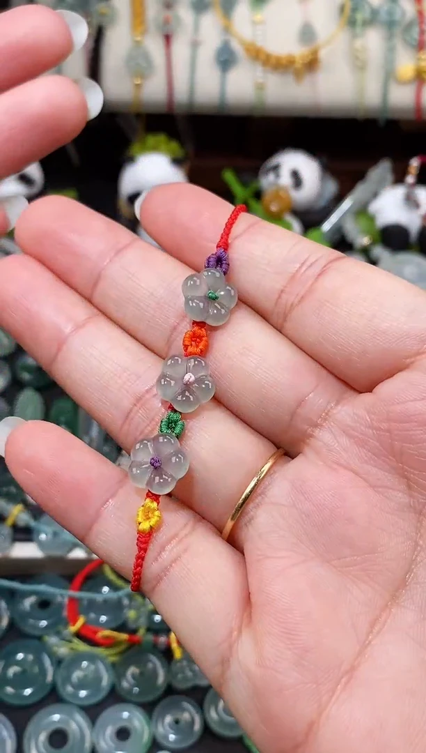 散珠翡翠三花手绳  手围15