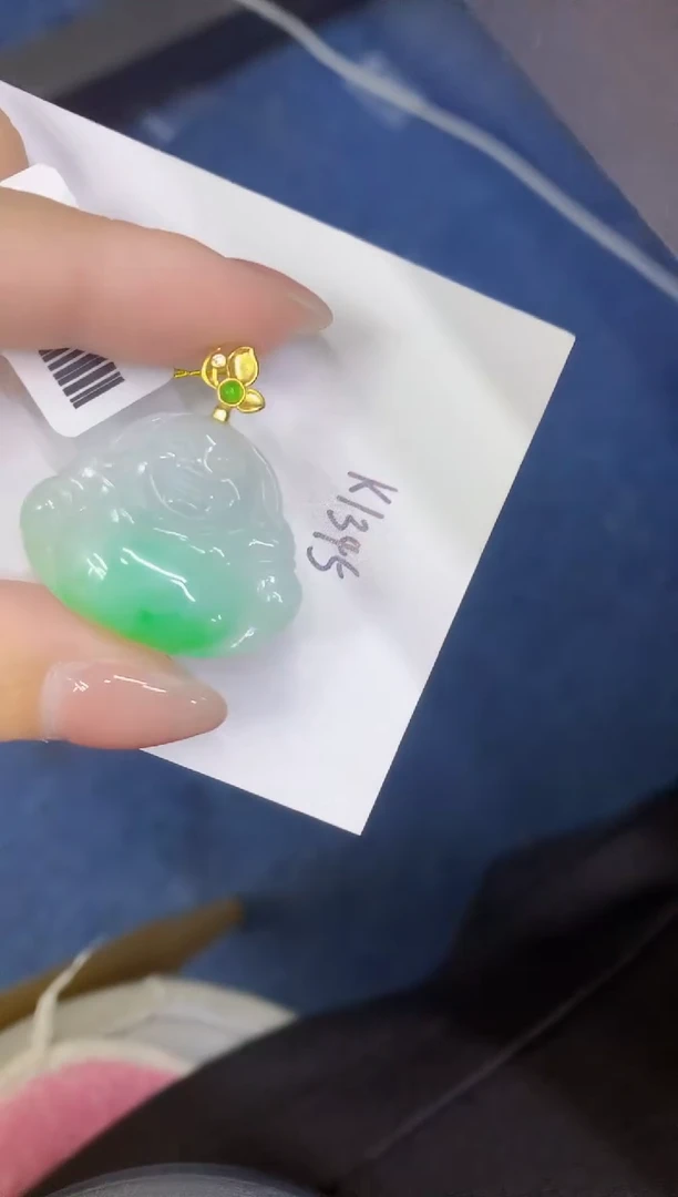 颈饰未镶嵌翡翠缅甸天然翡翠A货