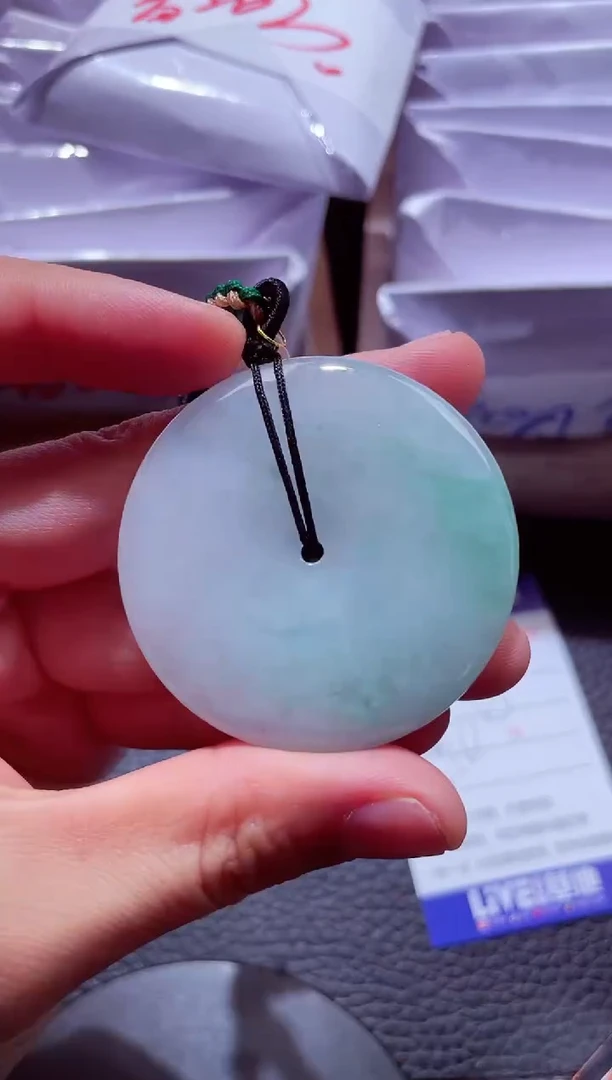 颈饰未镶嵌翡翠00007184