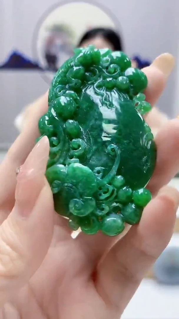 未镶嵌定制翡翠4852DD-毛货挂件43