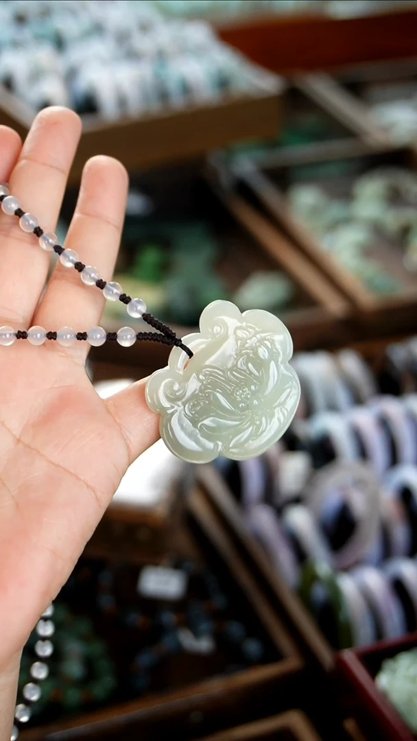 颈饰未镶嵌和田玉001