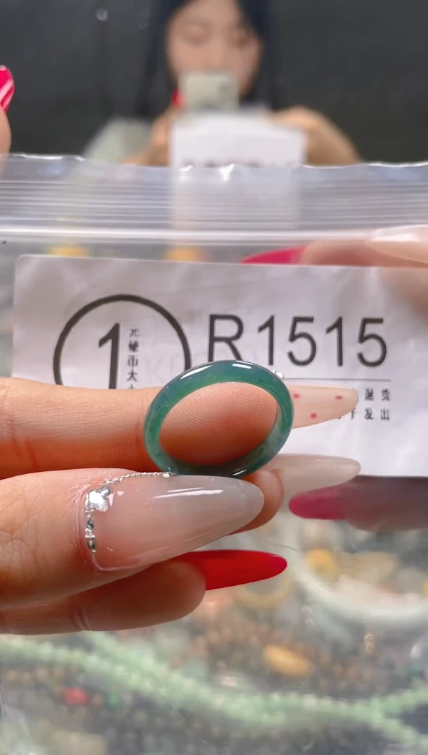 【闪购商品】翡翠颈饰未镶嵌/R/翡翠A货一图一物