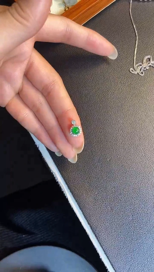 吊坠(不含链)银S925镶嵌翡翠1