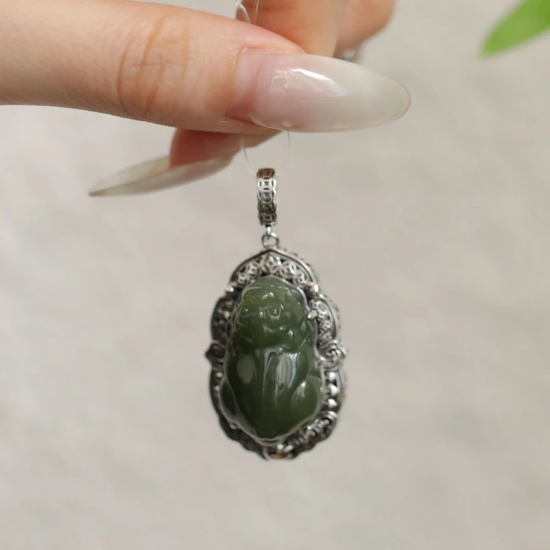 <一禅兄>S925银和田玉貔貅铜钱镂空吊坠精致大气雕刻挂坠