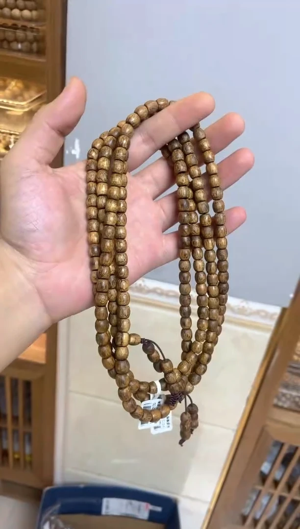 手串沉香海南乌身老型长串0.7多样性发其一