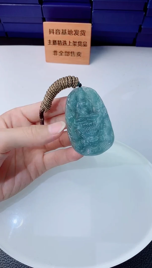 翡翠未镶嵌颈饰11111111