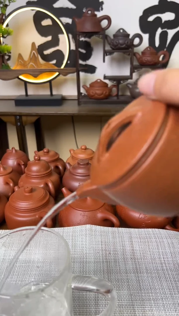 茶壶段泥独壶黄降坡汉瓦壶150CC