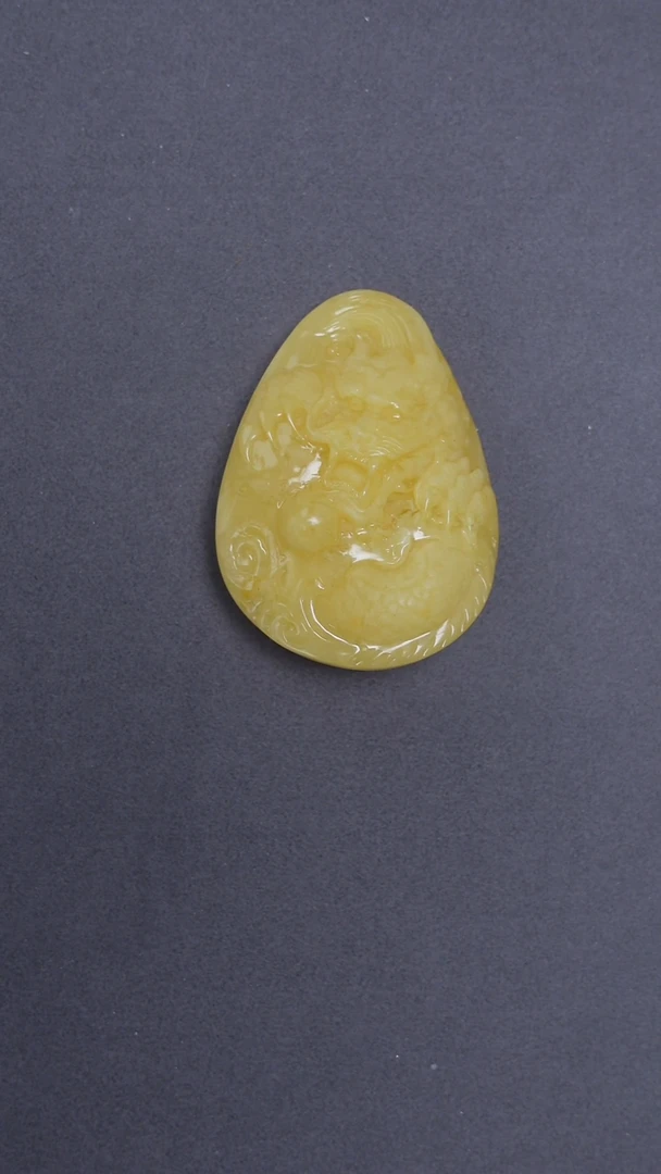 未镶嵌颈饰琥珀蜜蜡雕刻吊坠